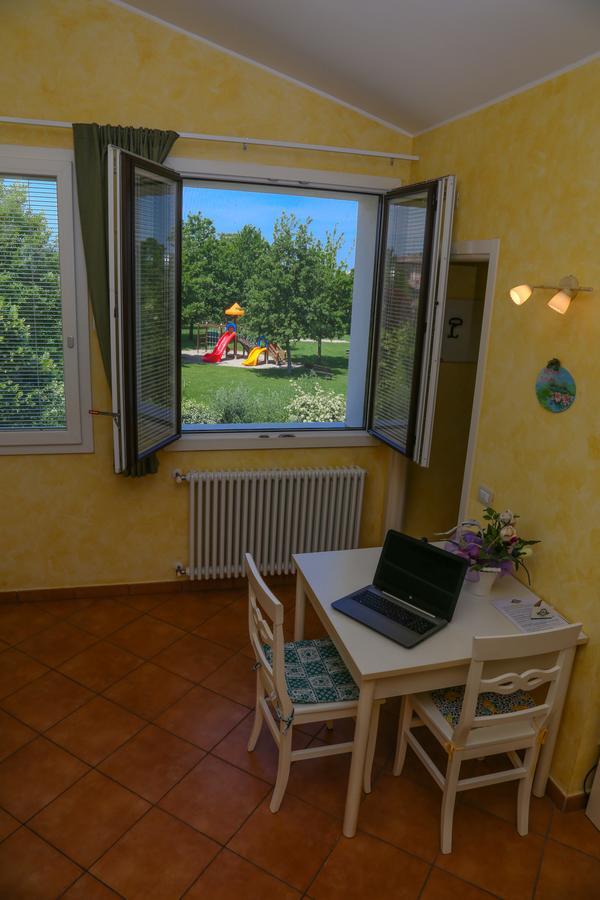 Agriturismo Il Brugnolo Scandiano Exterior foto